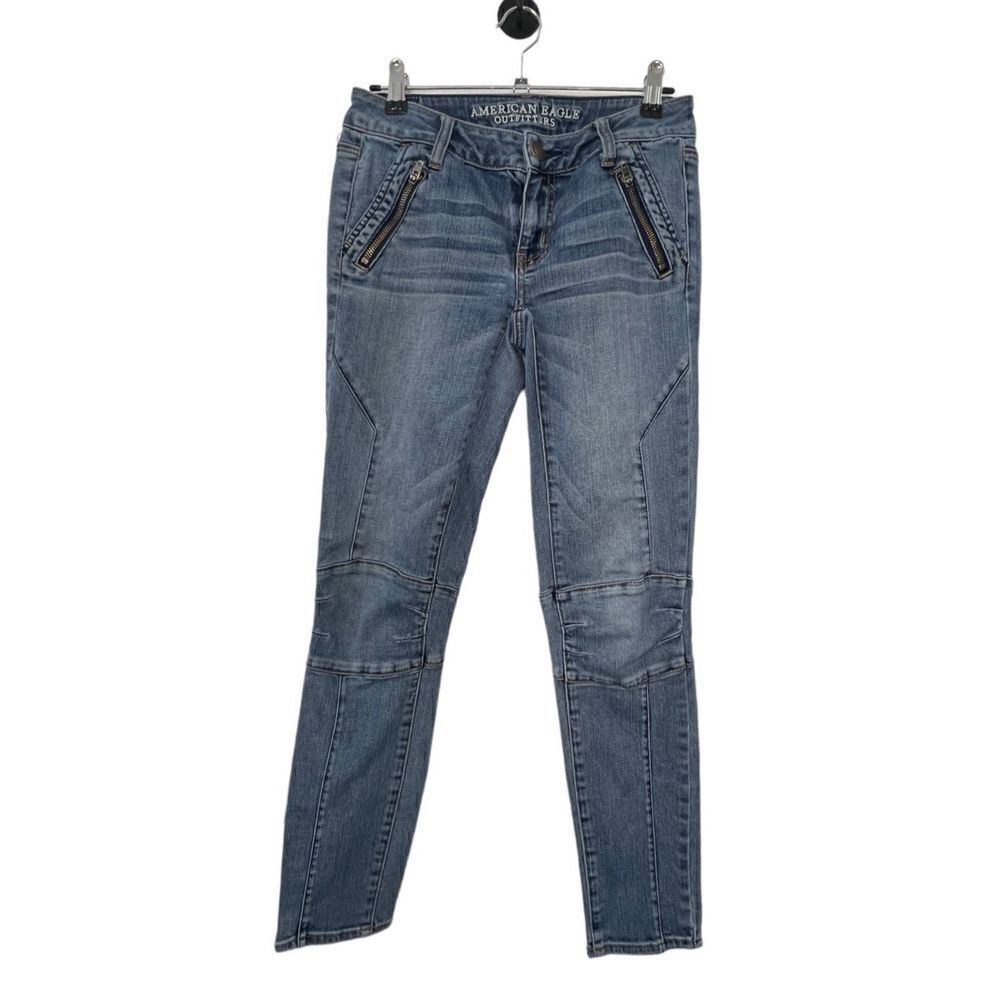 American Eagle Ankle Length Jeggings With Patchwork
Design